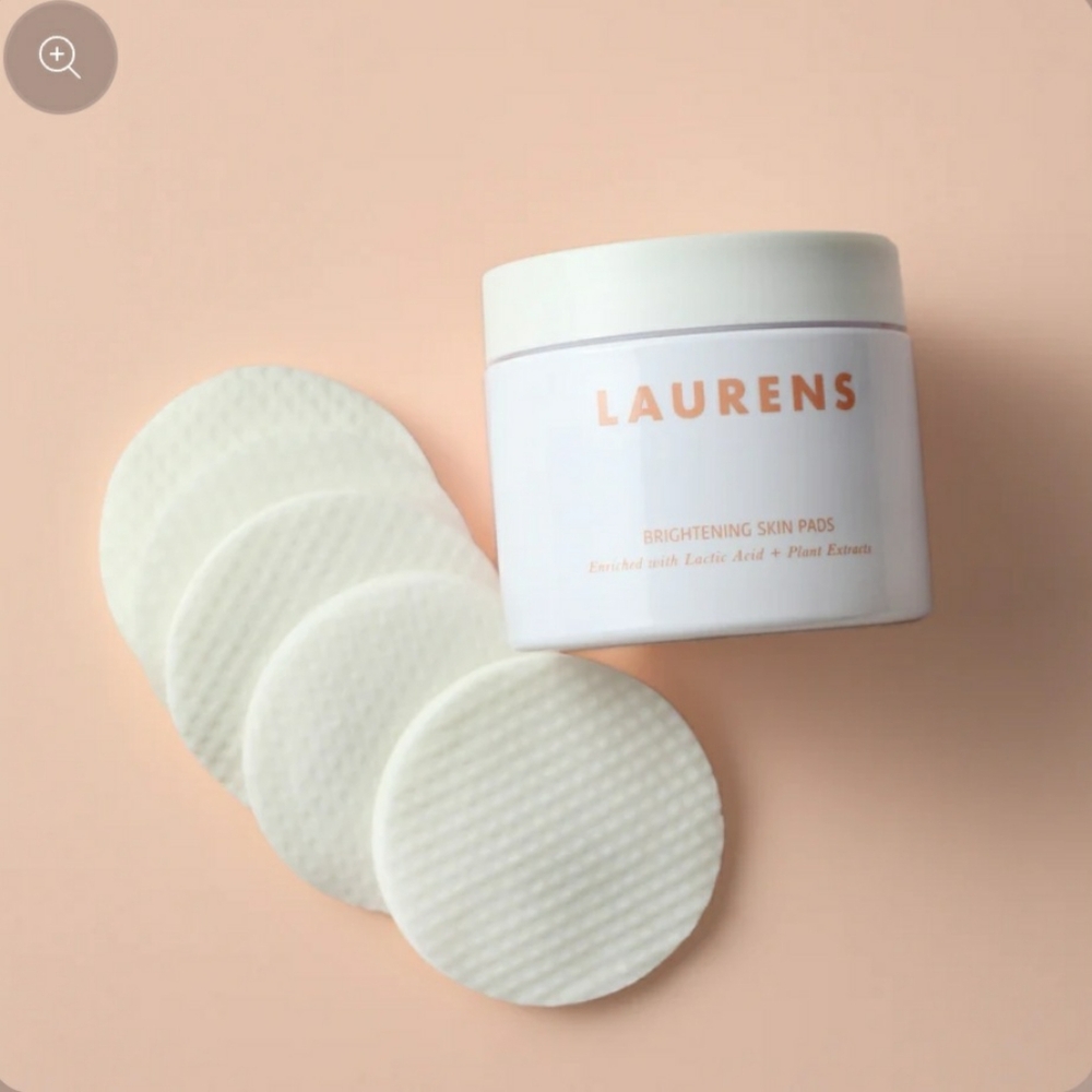 LAURENS BRIGHTENING SKIN PADS